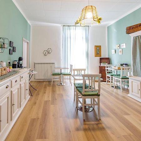 פוליניו Dama Bed & Breakfast מראה חיצוני תמונה